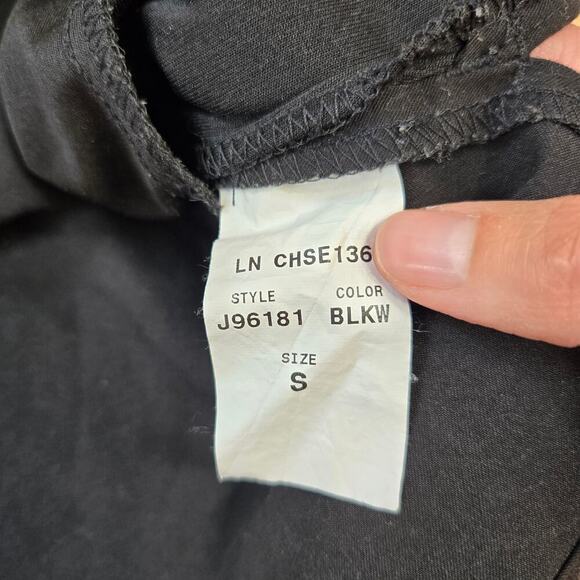 Jaanuu Women's 3-Pocket V-Neck Scrub Top Black Small - Picture 6 of 7